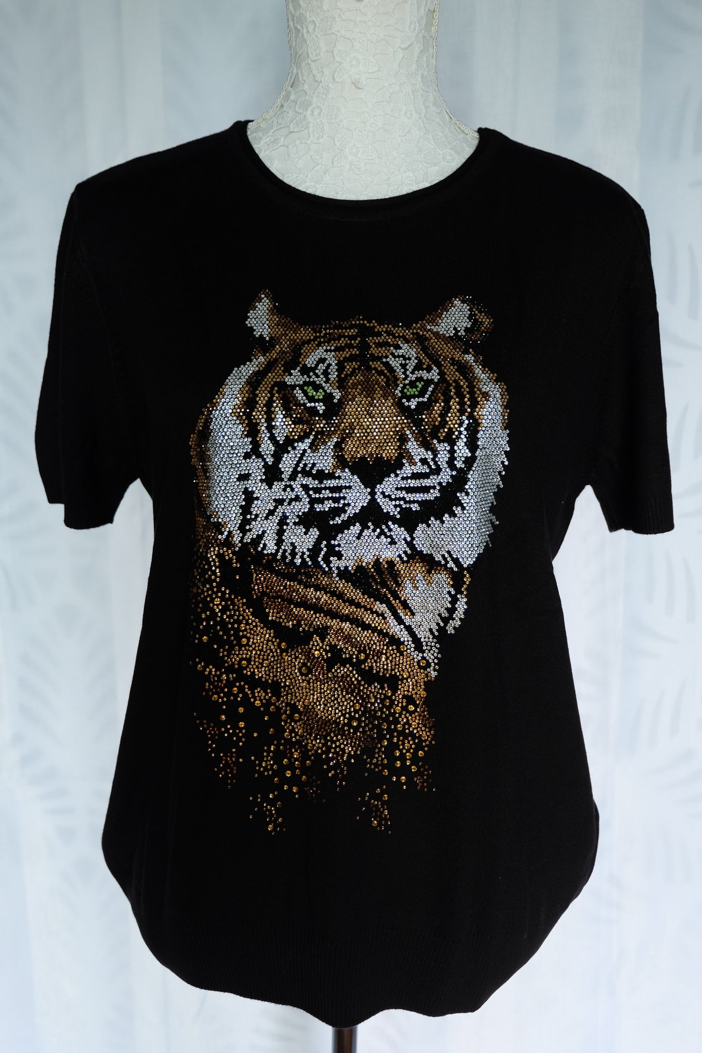 Camiseta de punto negra tigre